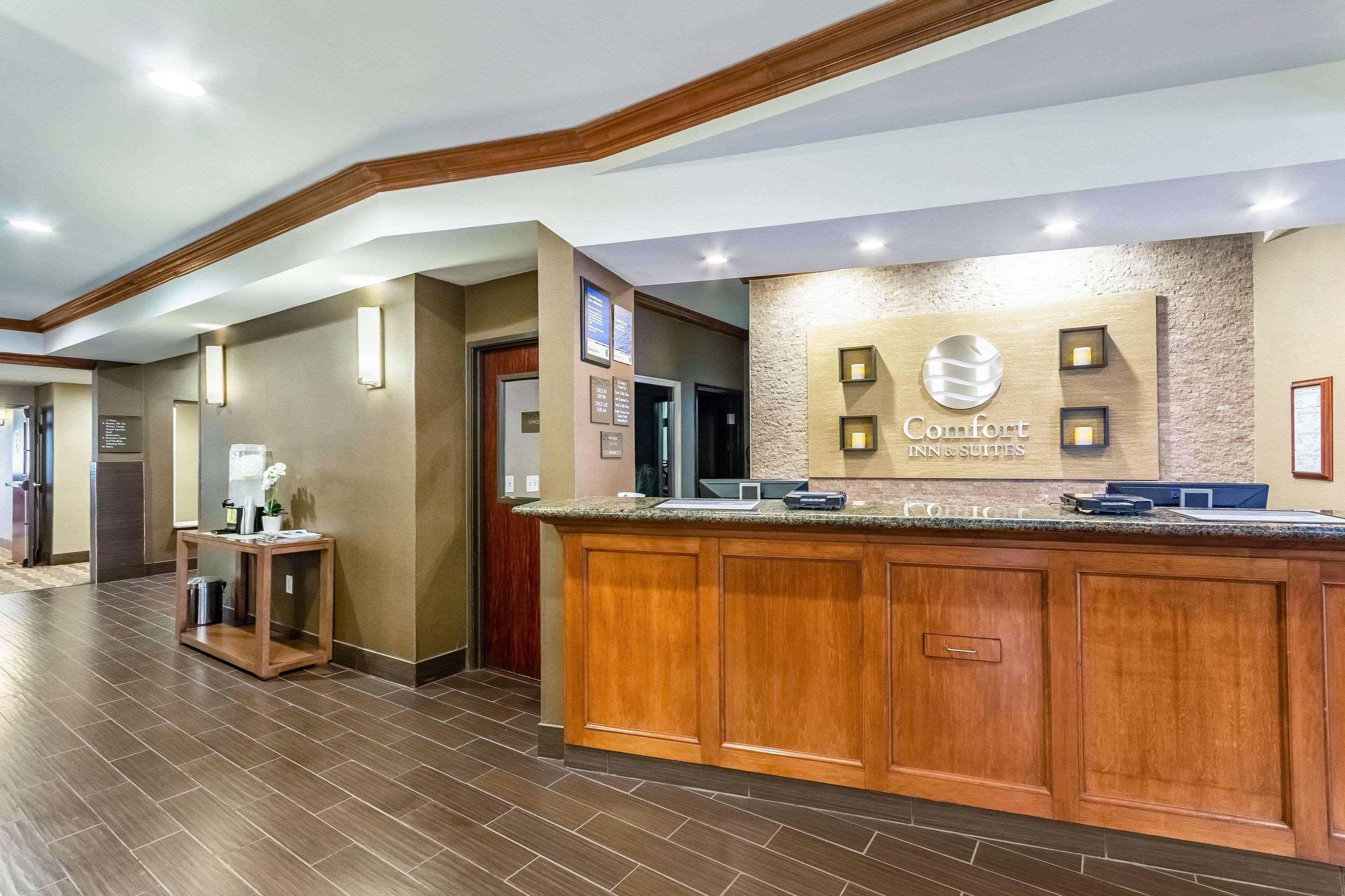 Comfort Inn & Suites Gillette Near Campbell Medical Center Buitenkant foto