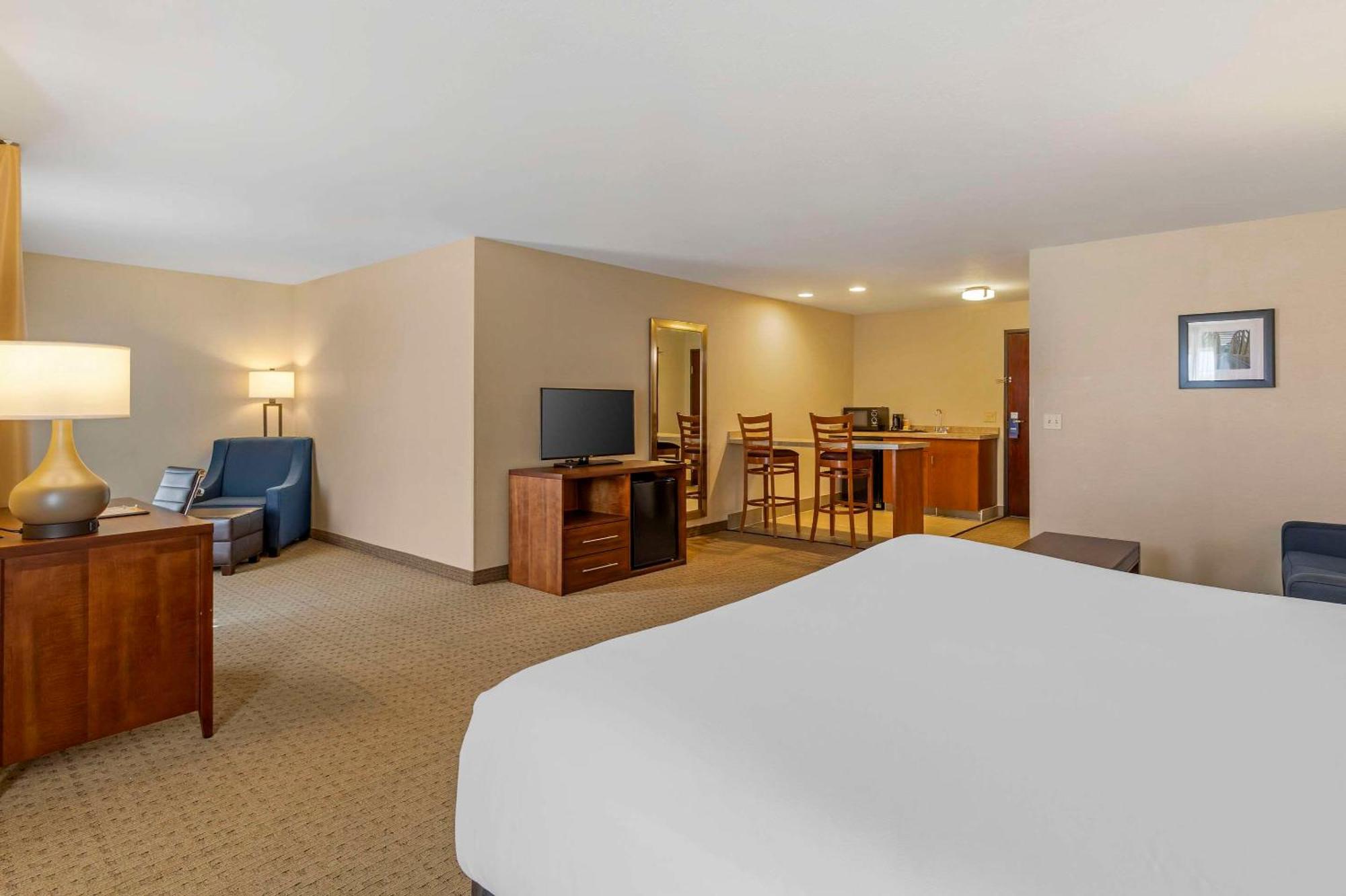 Comfort Inn & Suites Gillette Near Campbell Medical Center Buitenkant foto